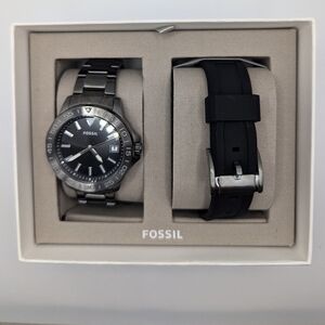 FOSSIL Bannon Three-Hand Date Smoke Stainless Steel Watch & Strap Set BQ2785SET